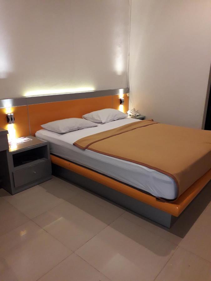 Surya Hotel & Resort Baturraden Exterior foto